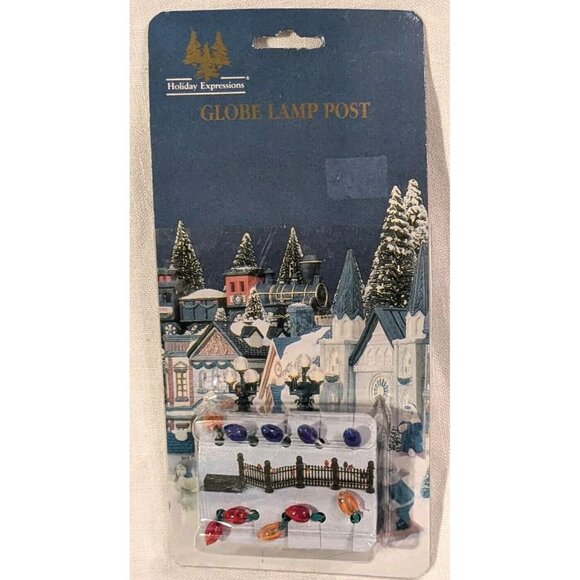 2 Holiday Expressions Christmas Lamp Posts Santa Global Lights Village House Set - Picture 10 of 14